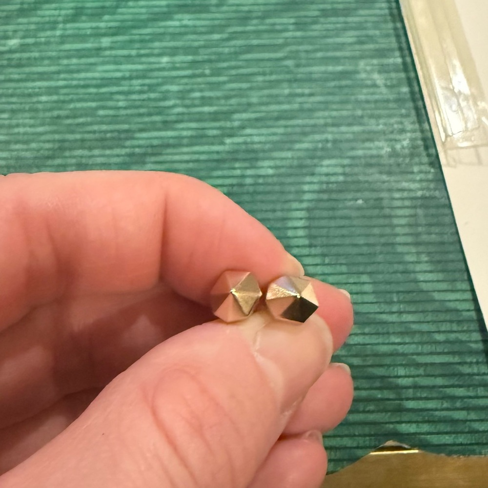 Kendra Scott Gold Stud Earrings